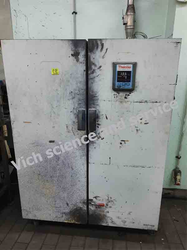 ผลงานซ่อมเปลี่ยน Heater และพัดลม Circulate ตู้อบลมร้อน Hot air oven ยี่ห้อ Thermo Scientific