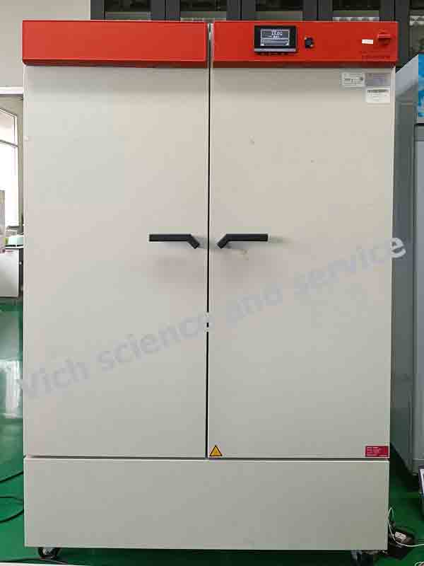 ผลงานซ่อมเปลี่ยนCompressor และบอร์ด Control เป็นจอ Touchscreen ตู้บ่มเลี้ยงเชื้อ Incubator ยี่ห้อ Binder